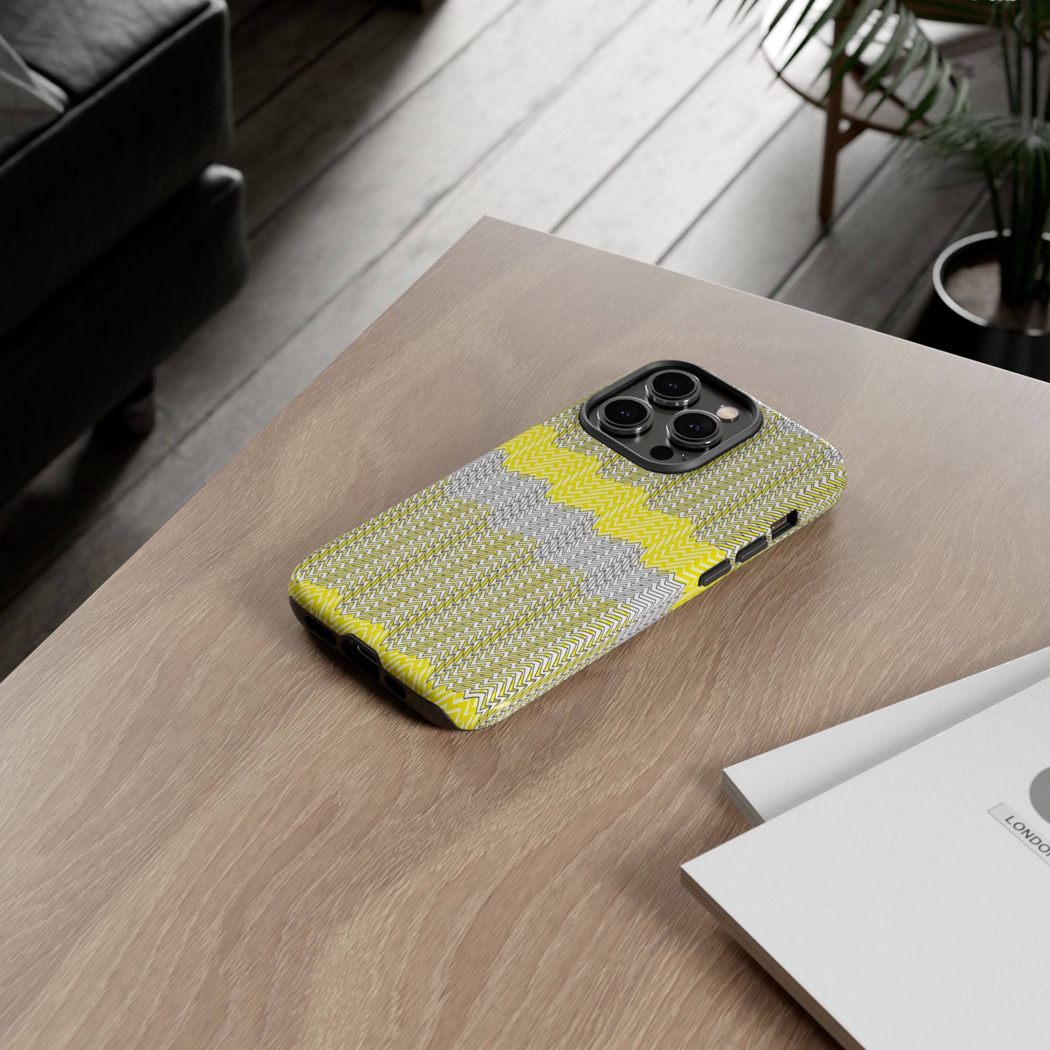 Mohon Geometric Phone Case