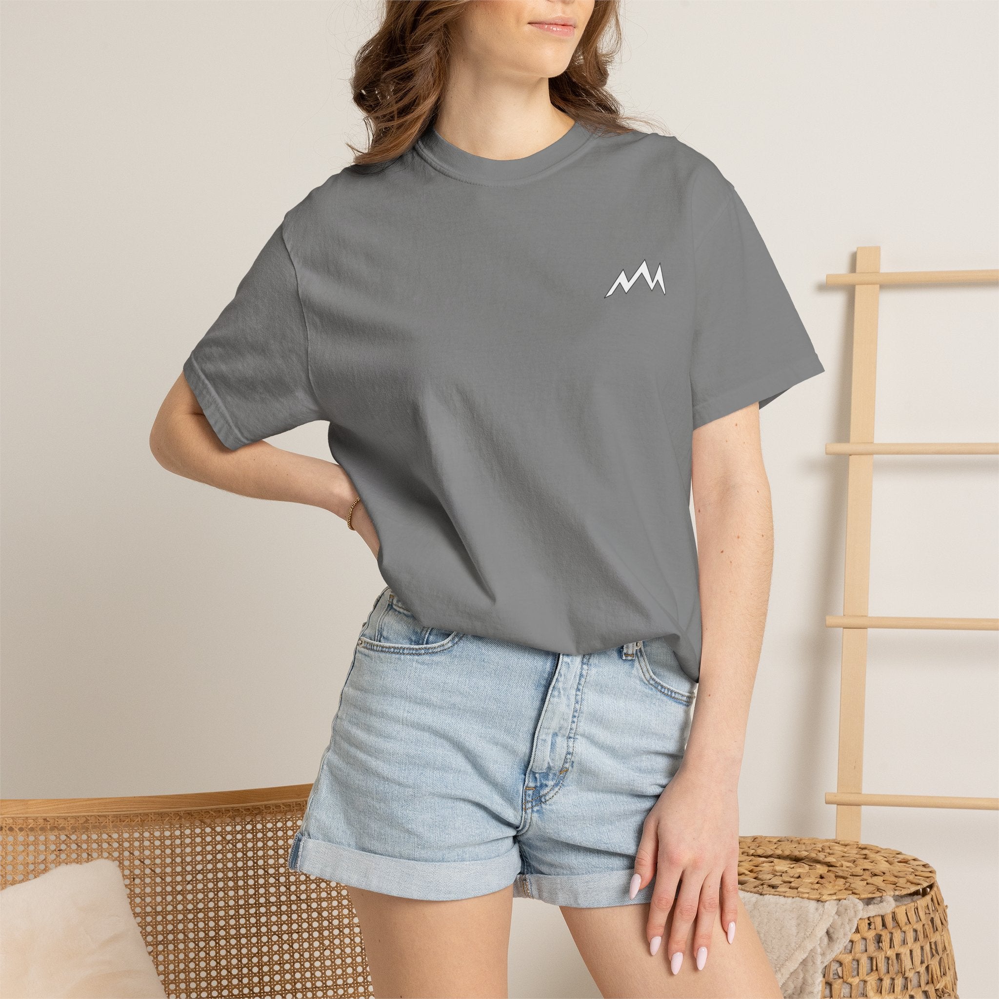 Mohon Mural Tee